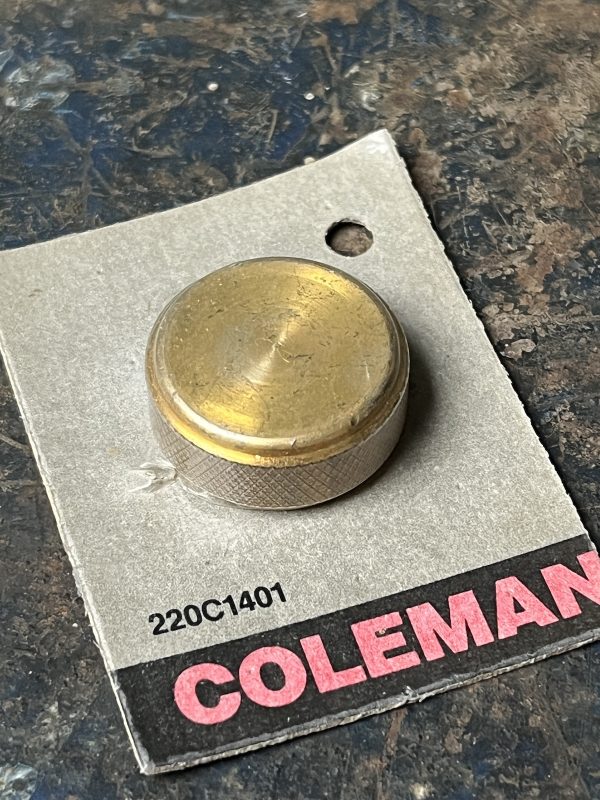 Coleman Tankdop messing